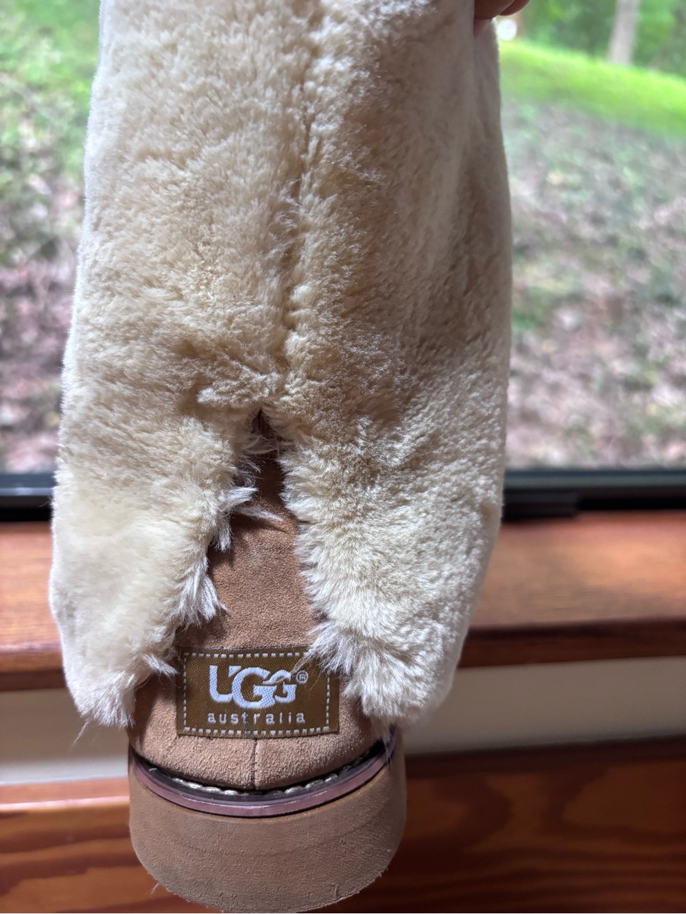 UGG Australia Fluff Boots Size 9 Chestnut Shearling Fur Winter Cozy Boots - Picture 14 of 15